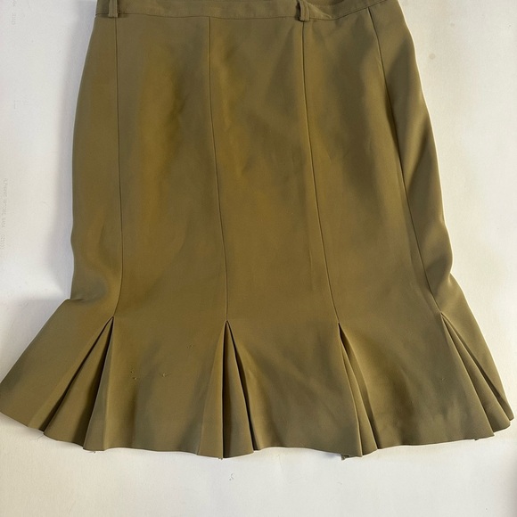 Green Pleated Pencil Skirt Knee-Length Work - Picture 2 of 7